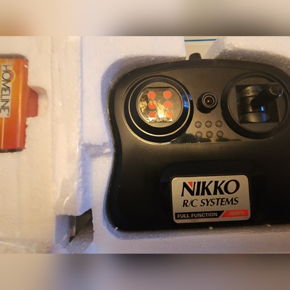 RARE NIB Nikko Mariner Sailboat 1/25  RC Radio Controll 19040BC Tested Complete - Picture 13 of 15